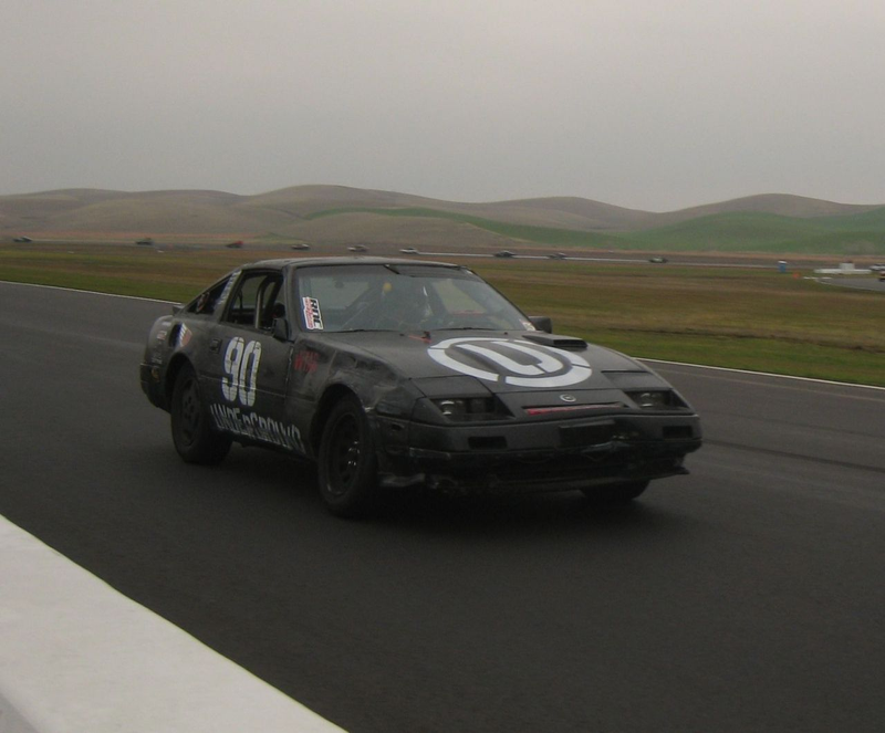 Illustration for article titled 24 Hours Of LeMons Arse Freeze-A-Palooza Über Gallery: Awesome Datsuns, Driven Nissans